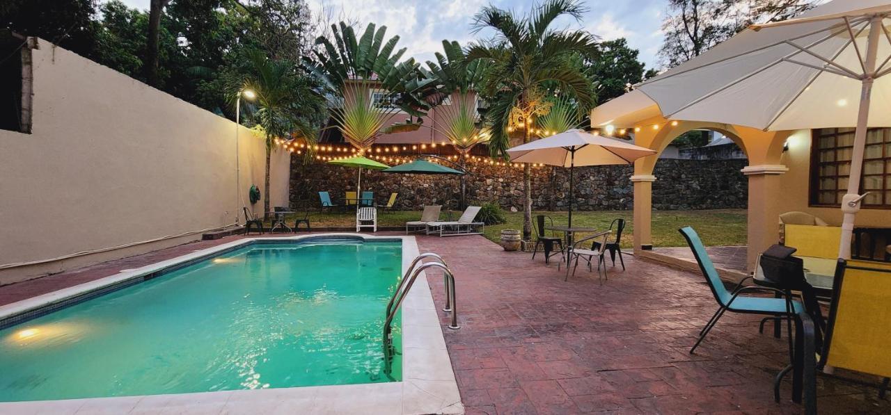 Camilas Hotel San Pedro Sula Ngoại thất bức ảnh